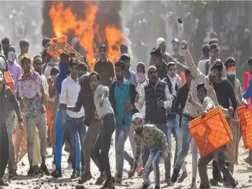 पुलिस बताया: दिल्ली दंगे देश में सत्ता परिवर्तन की साजिश थी; हिंसा फैलाने की कोशिश हुई; सुप्रीम कोर्ट में 177 पन्नों का हलफनामा प्रस्तुत किया