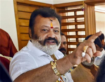 Kerala : केरल में पीएम स्कूल योजना लागू होने पर शुरू हुआ राजनीतिक विवाद, सुरेश गोपी बोले- देर से सही, फैसला अच्छा है
