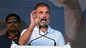 Doctor Death Case: राहुल गांधी ने आत्महत्या करने वाली डॉक्टर के परिजनों से की मुलाकात, न्याय दिलाने का किया वादा